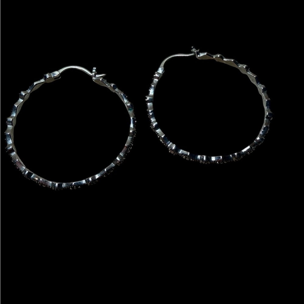 Elegant Silver & Chrystal Hoop Earrings‎